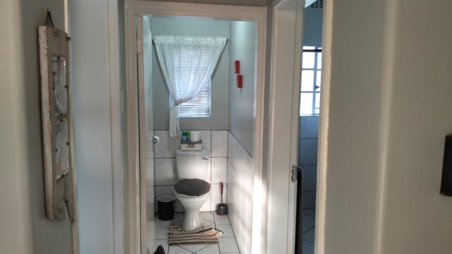 3 Bedroom Property for Sale in Bayswater Free State
